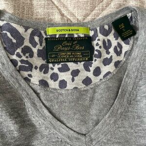 Scotch & Soda Gray V-Neck Sweatshirt with Leopard Print Lining